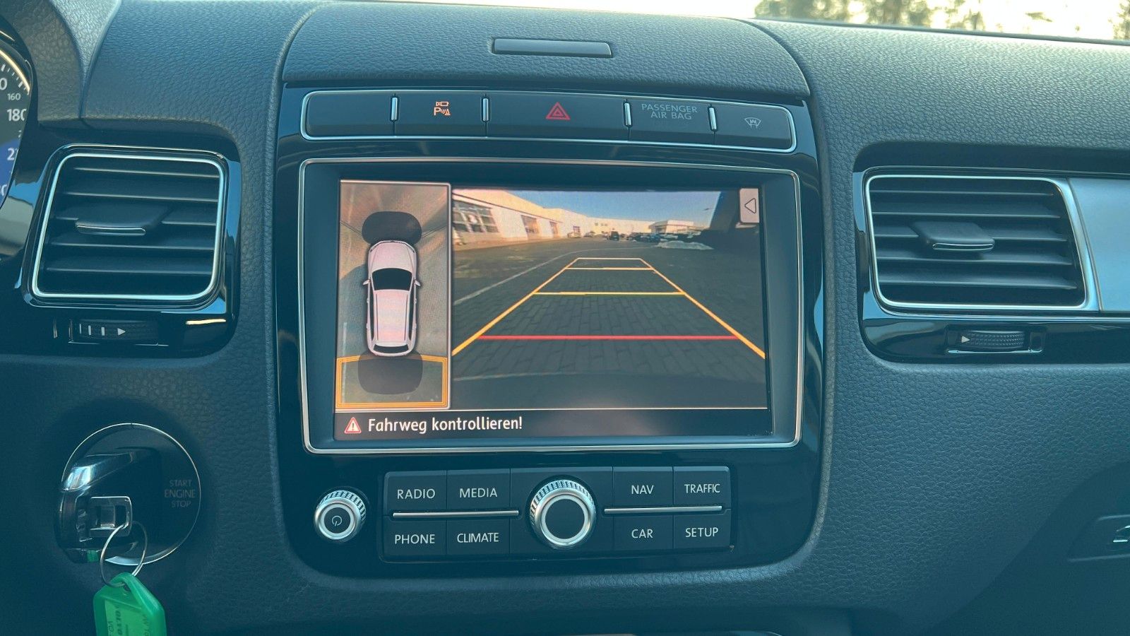 Fahrzeugabbildung Volkswagen Touareg V6 TDI BMT 4Motion*Xenon*RFK*AHK 3,5t*