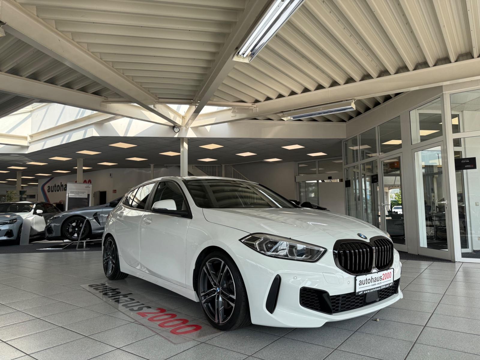 BMW 118d AUT./LED/PDC V-H/NAVI/LIVE COCKPIT