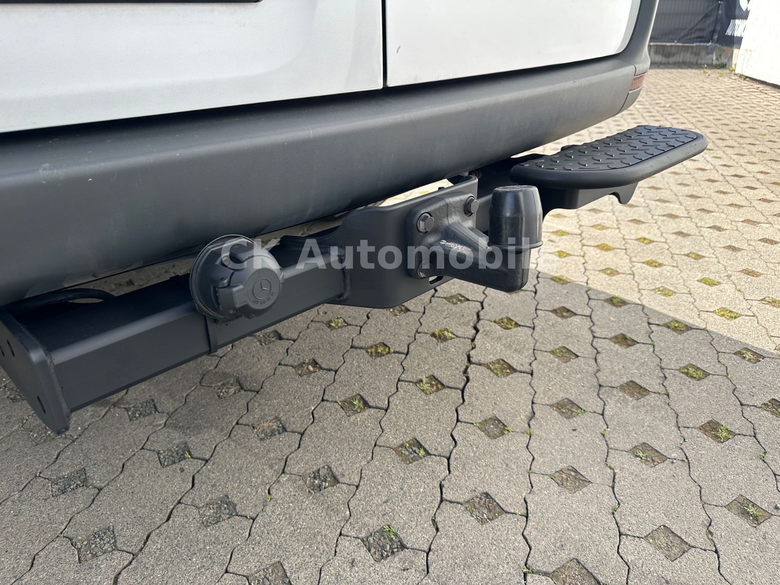 Fahrzeugabbildung Mercedes-Benz Sprinter III Kasten 317 CDI/Mixto/4 Sitze/Navi
