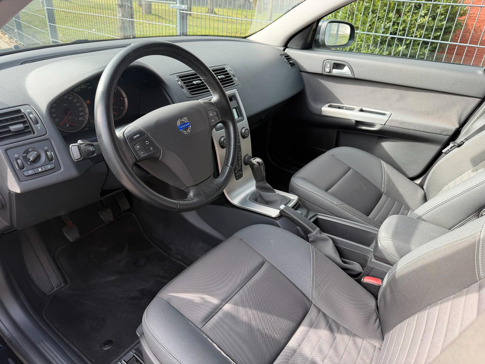 Volvo V50 Kombi 2.0 D Momentum