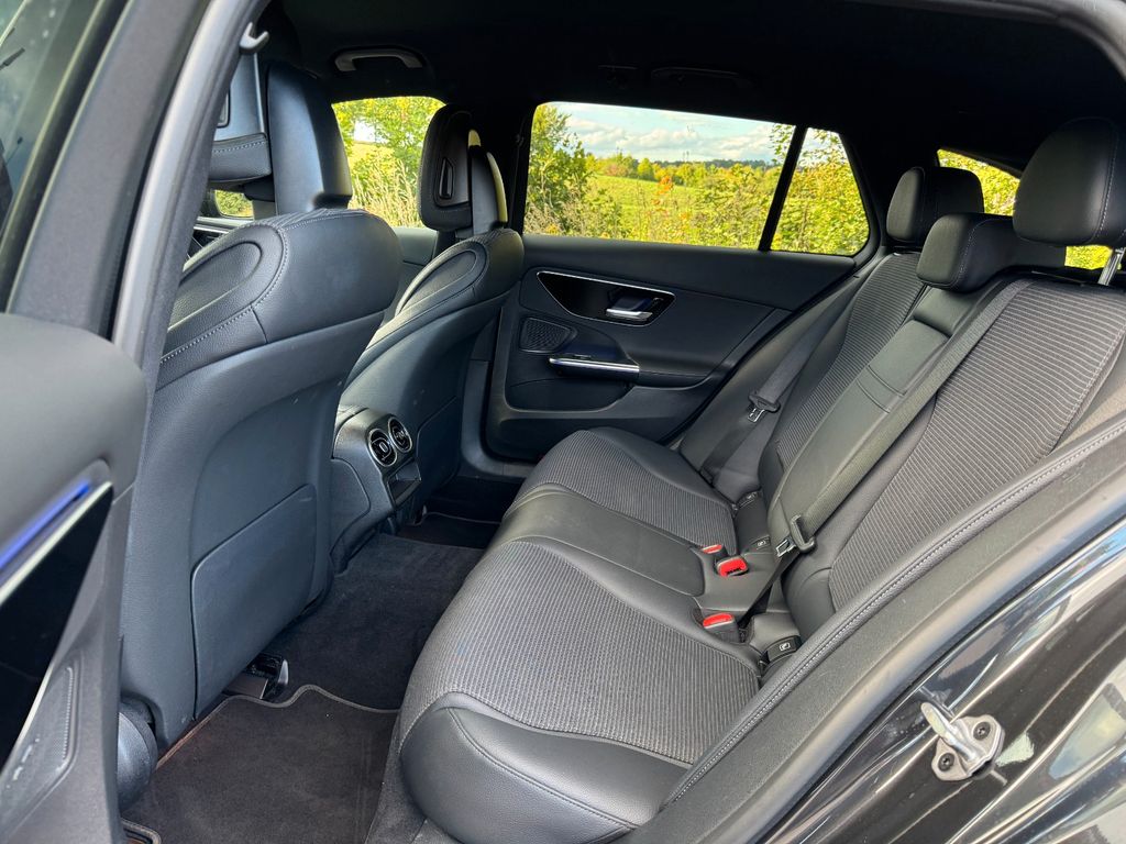 Mercedes-Benz C 220 T d Avantgarde,LED,AHK,Night,Leder,Ambi