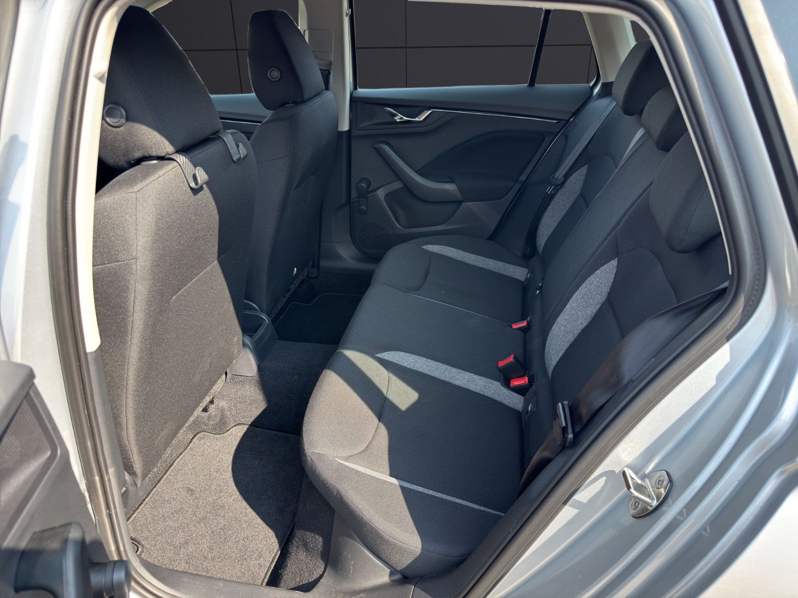 Fahrzeugabbildung SKODA Kamiq Active /Carplay/Pdc/Sitzheitzung/