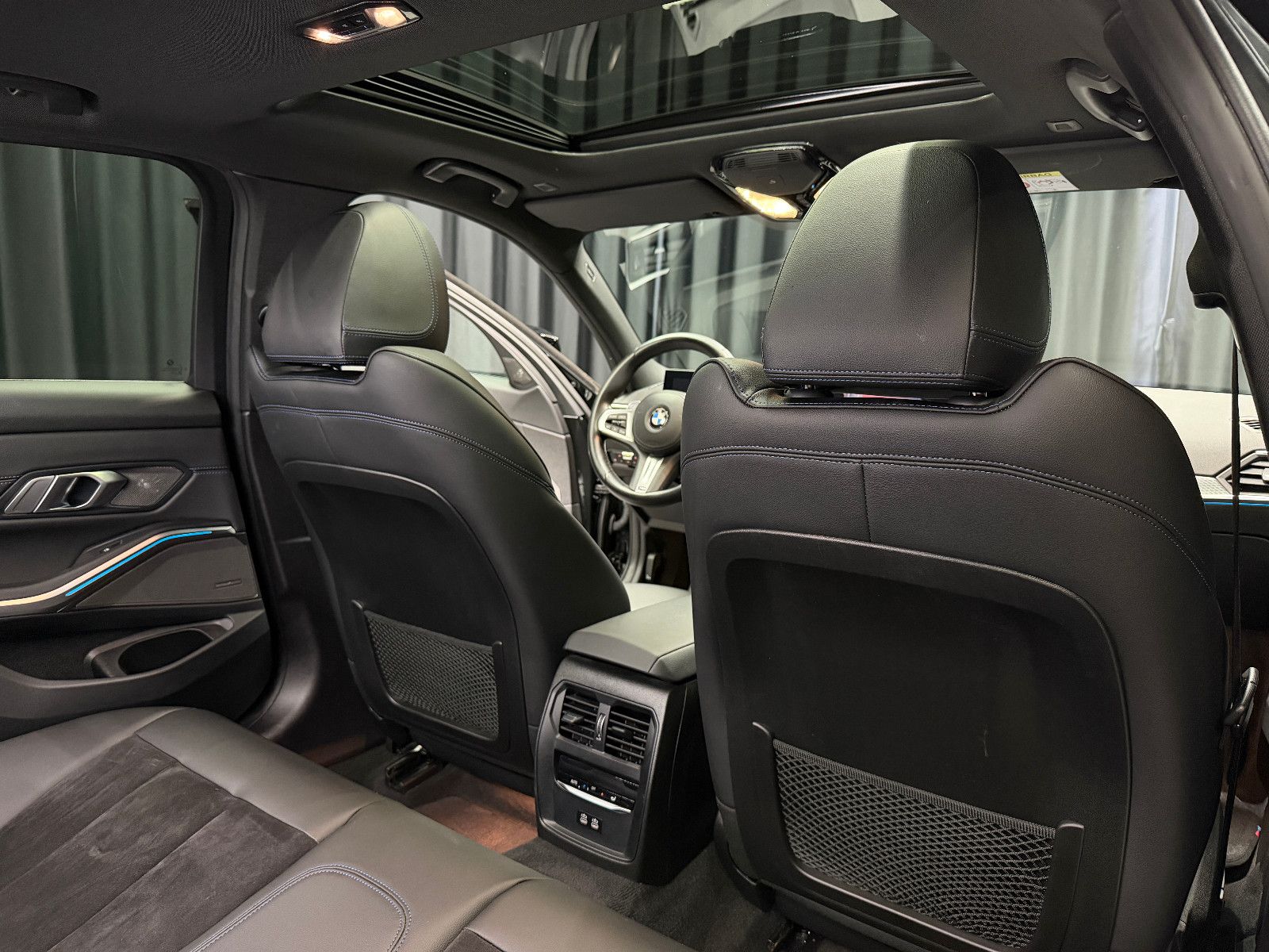 Fahrzeugabbildung BMW M340i Limousine xDrive |H/K|HuD|PANO