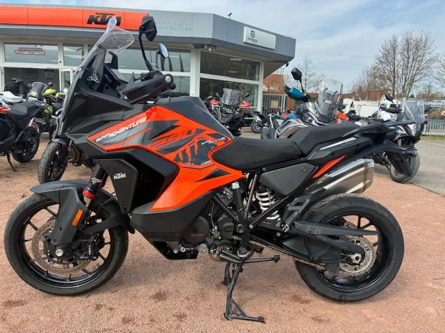 KTM 1290 ADVENTURE S