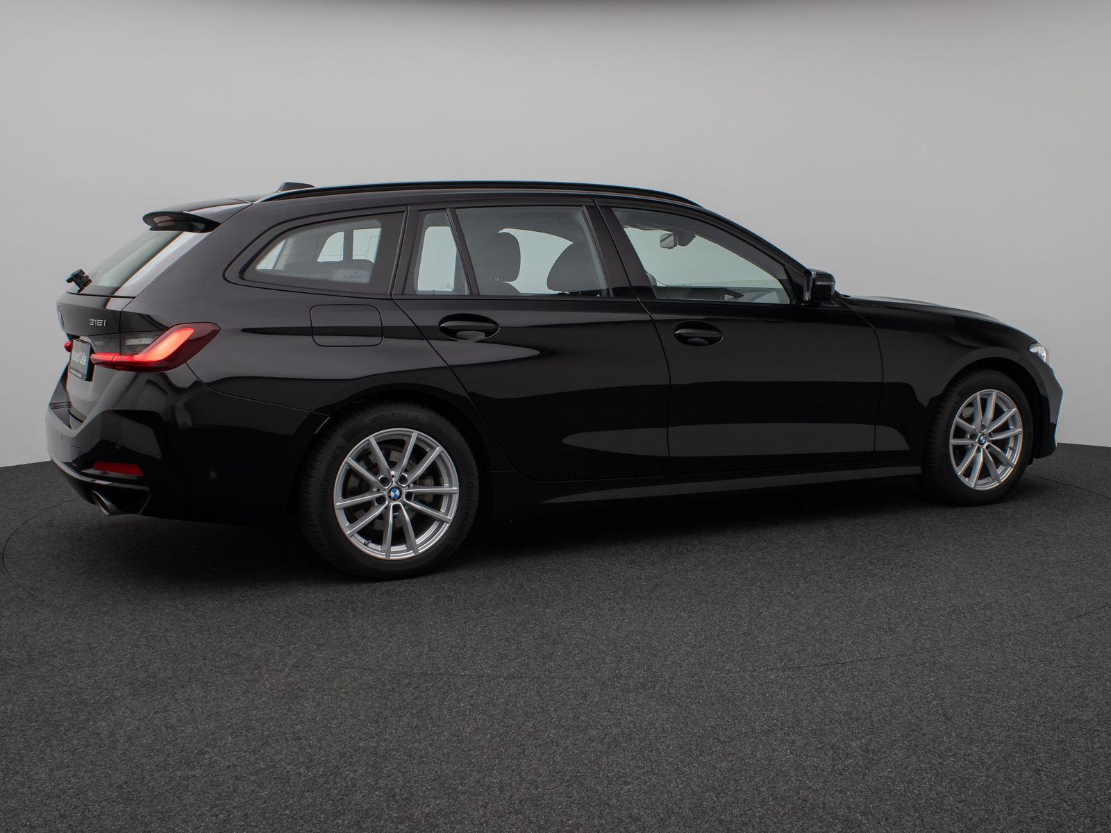 Fahrzeugabbildung BMW 318i Kamera DAB Sportlenkrad CockPit+ Alarm LED