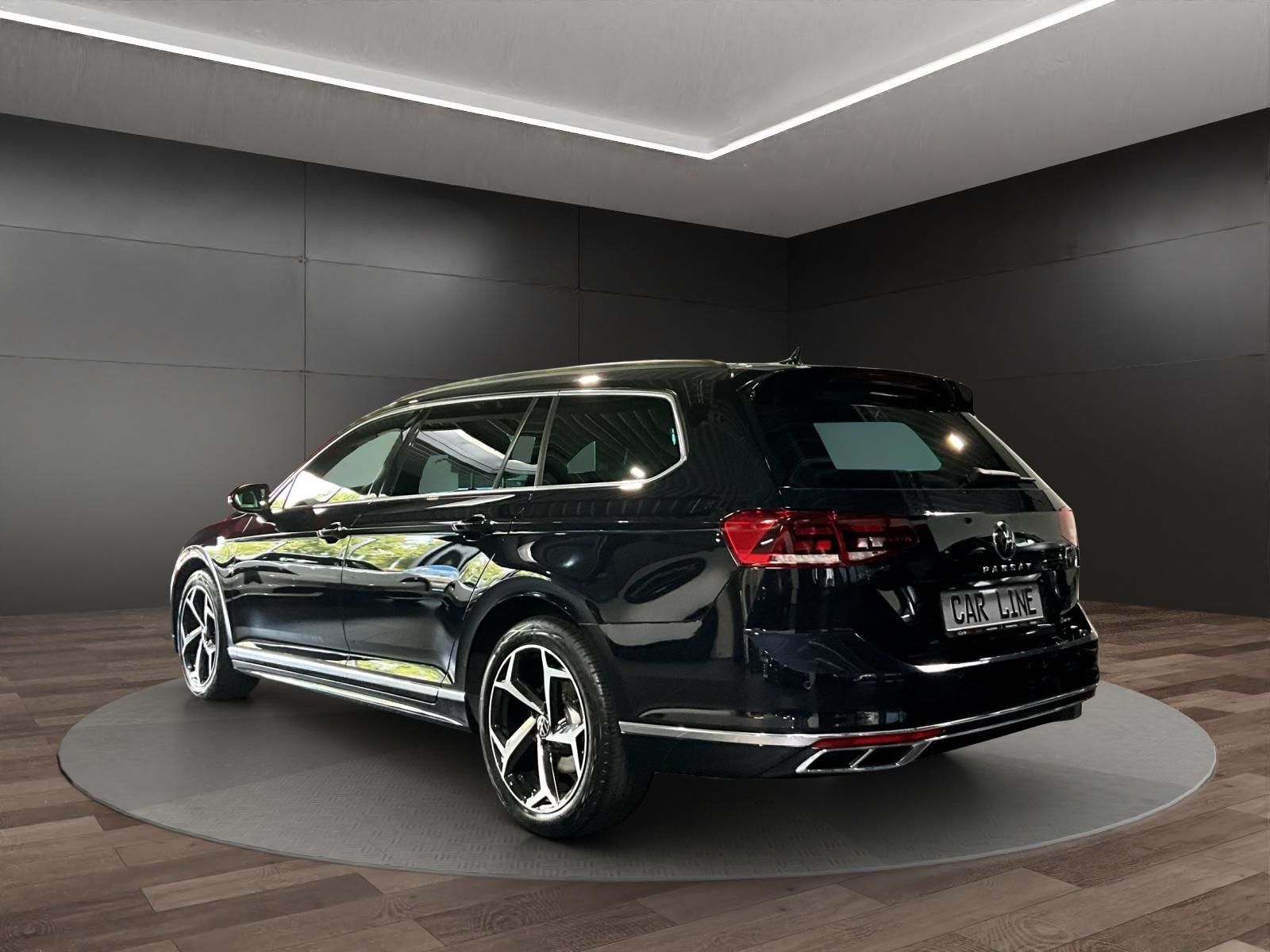 Volkswagen Passat Variant - Bild 6