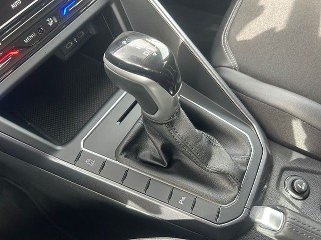 Fahrzeugabbildung Volkswagen Taigo 1.0TSI DSG Style MATRIX+ACC+DIGI+SITZHZ+++
