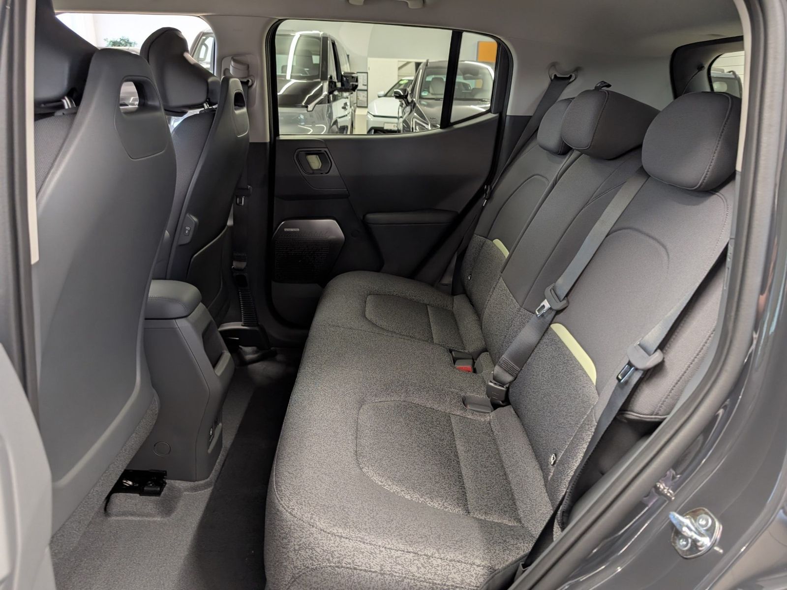 KIA EV2  5S Earth 61,0-kWh DriveWise-Park Design – Bild 9