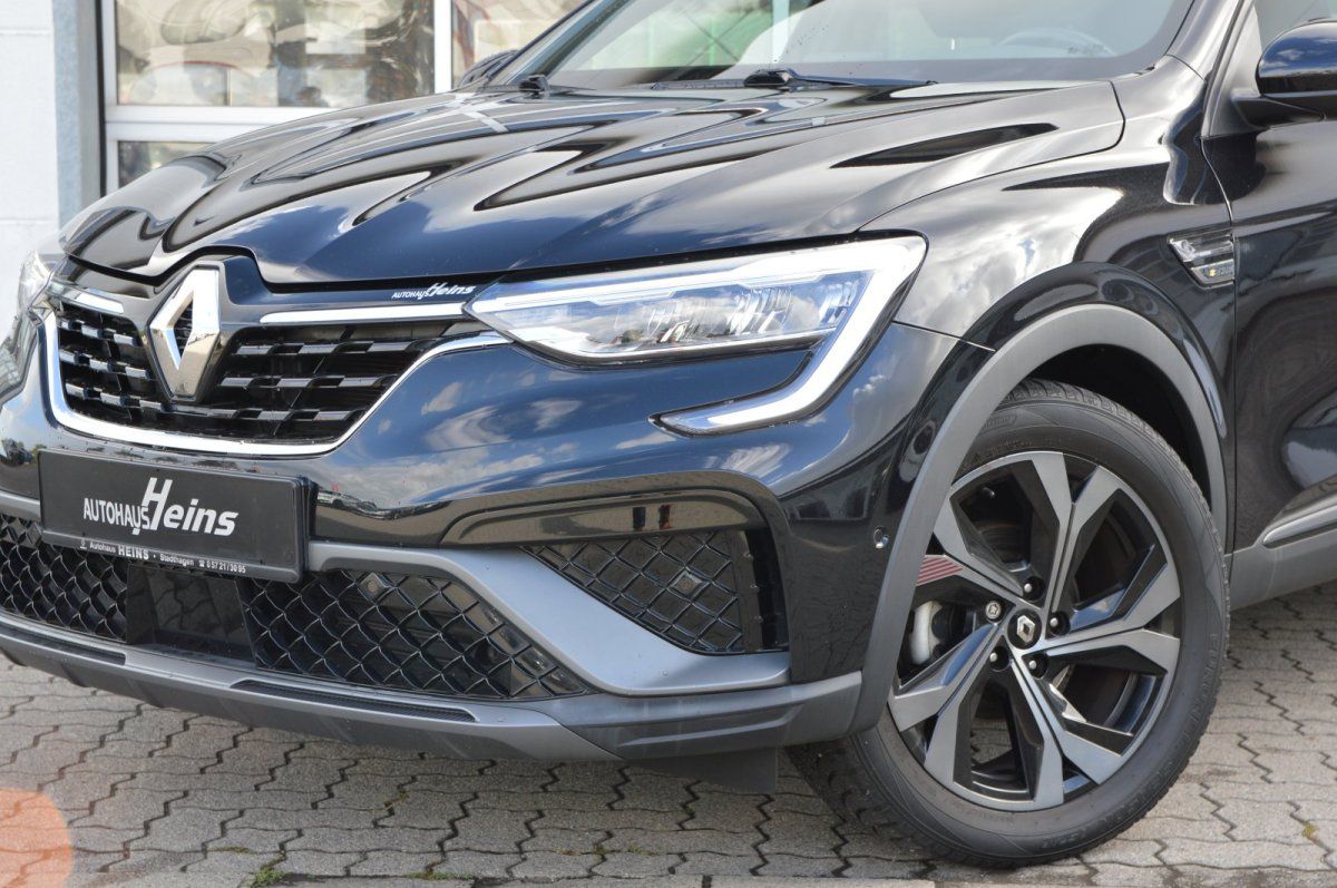 Fahrzeugabbildung Renault Arkana   R.S. Line Winterpaket LED
