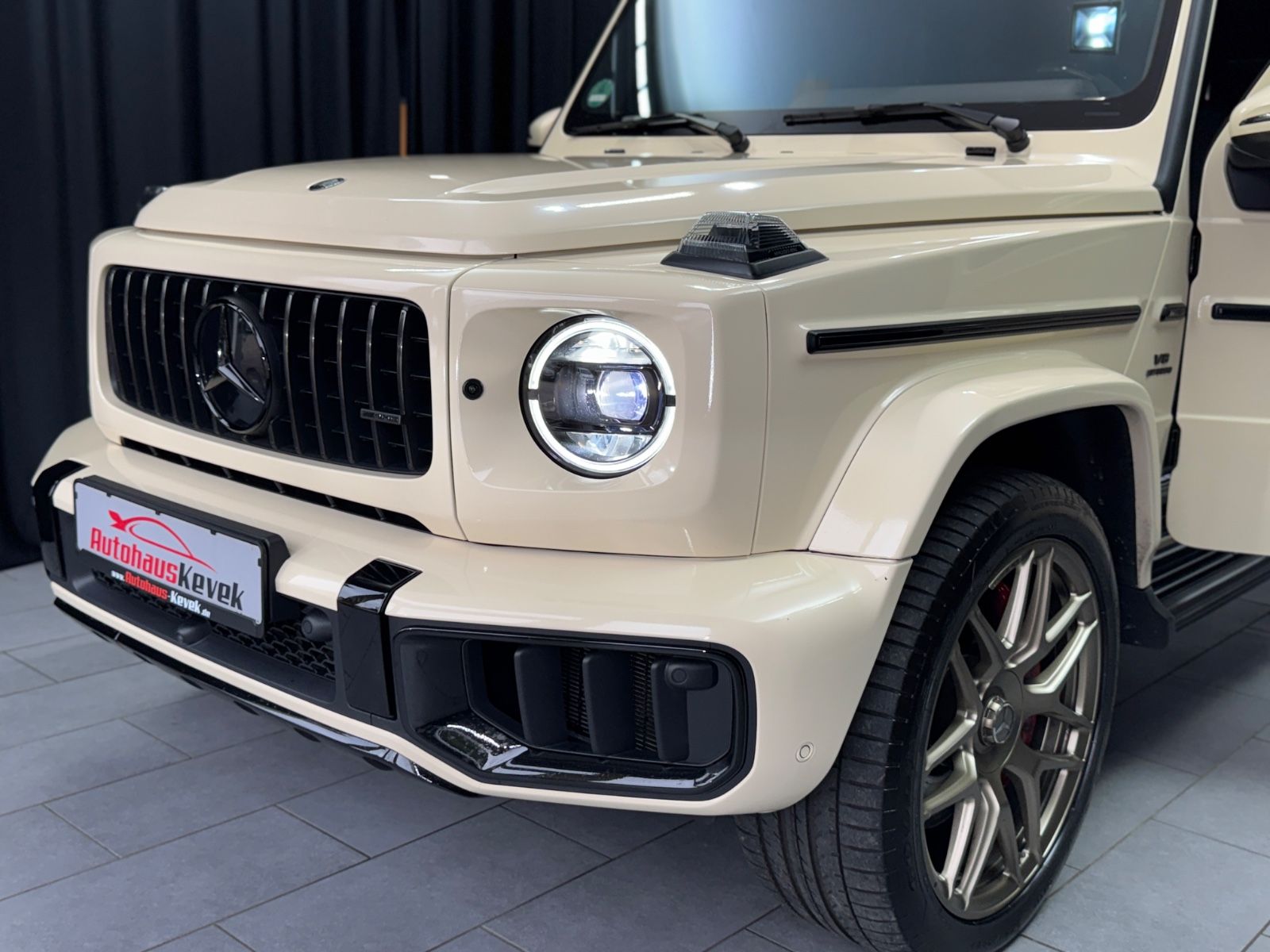Fahrzeugabbildung Mercedes-Benz G 63 AMG|A22|CARBON|PT3|MASSAGE|KEYLESS|AHK|MY25