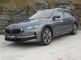 Skoda Octavia Combi 1.5 TSI Exclusive STH AHK HUD PANO - Skoda Octavia: Exclusive