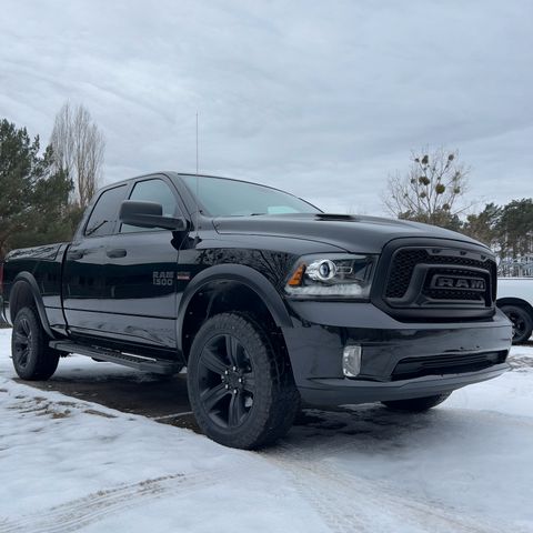 Dodge RAM 5,7l 4x4 Warlock Ram Box 6 Sitzer