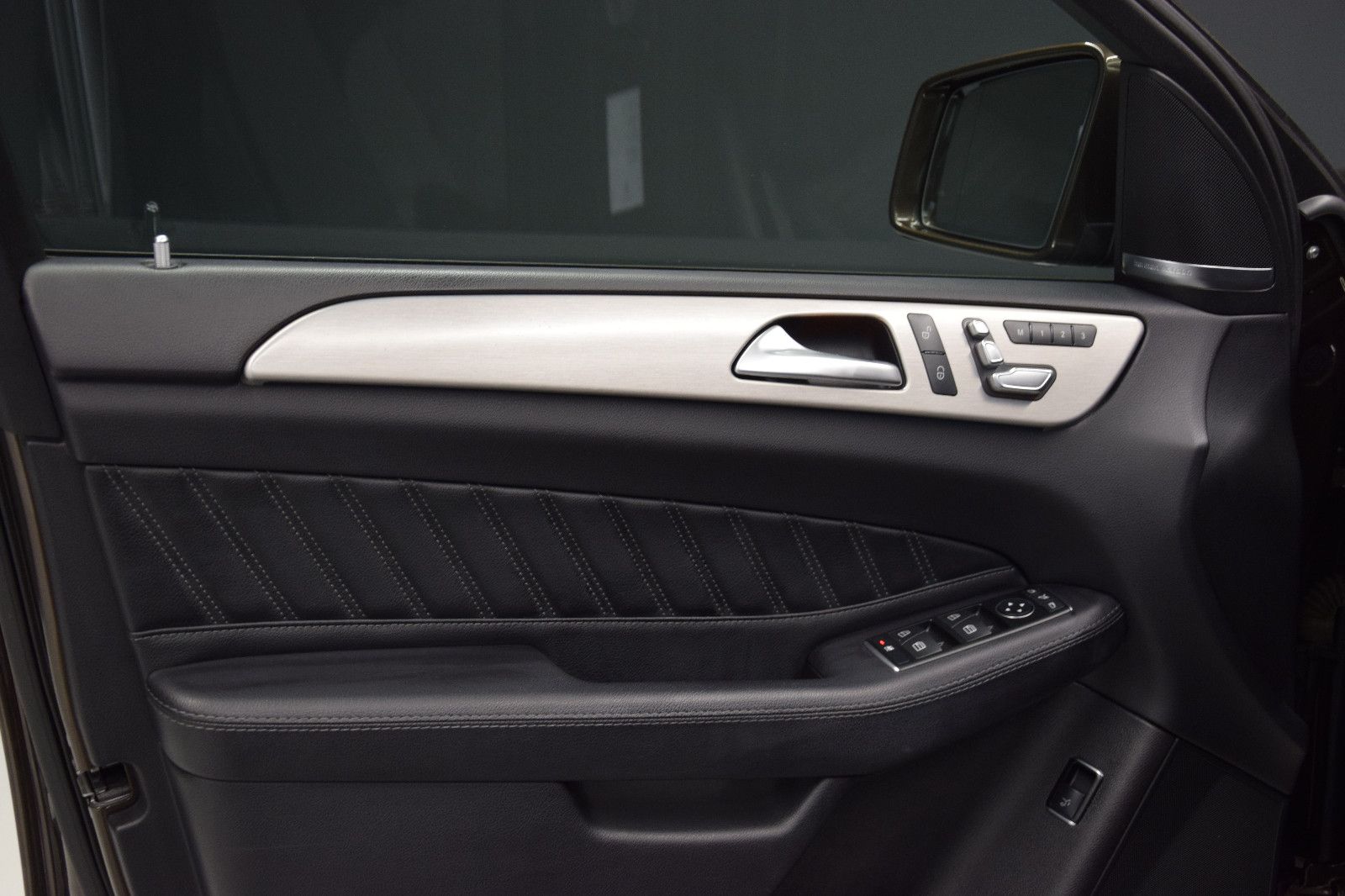 Fahrzeugabbildung Mercedes-Benz GLE 350d Coupé 4Matic AMG Line Pano HuD h/k Dist