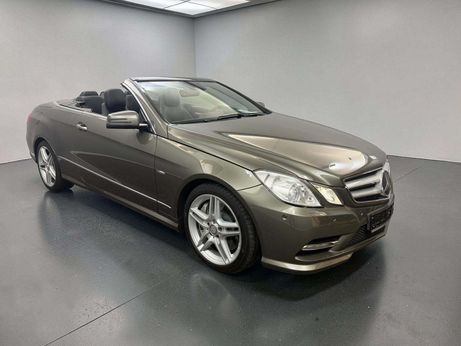 Mercedes-Benz E 500 CABRIO AMG - LINE*SCHECKHEFT*VOLL + SAUBER foto 10