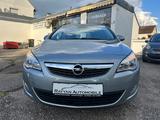 Opel Astra J Sports Tourer Edition*1 Hand*TÜV-neu*AHK - Opel Astra aus 2011: Tourer Sport