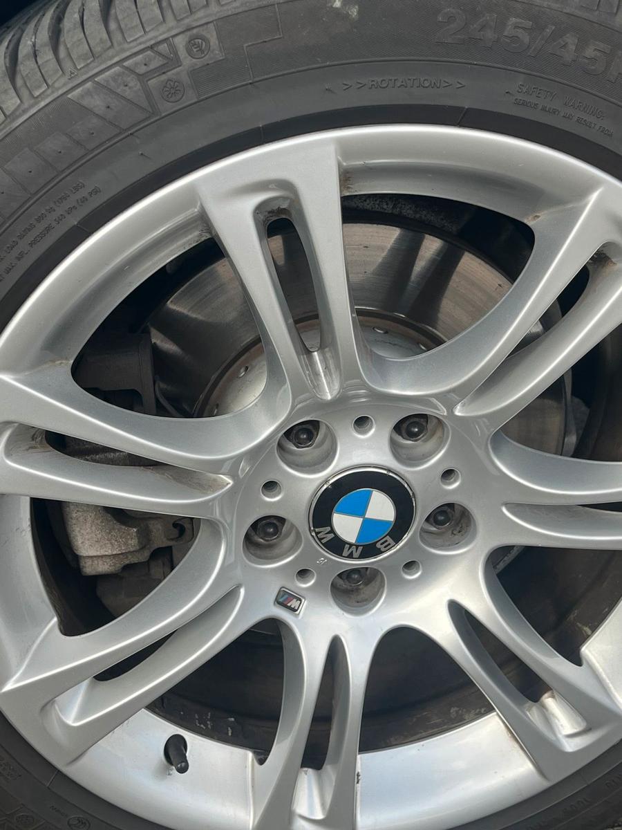 BMW 520 2011 — photo 13