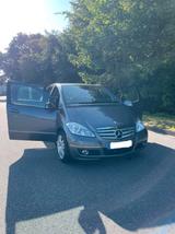 Mercedes-Benz Mercedes A-Klasse 200 Turbo - gebrauchte Mercedes-Benz E 200 aus dem Jahr 2009