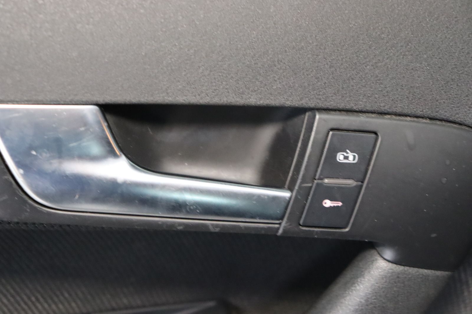 Fahrzeugabbildung Audi A3 Sportback 2.0 TDI quattro S line Sportpaket p
