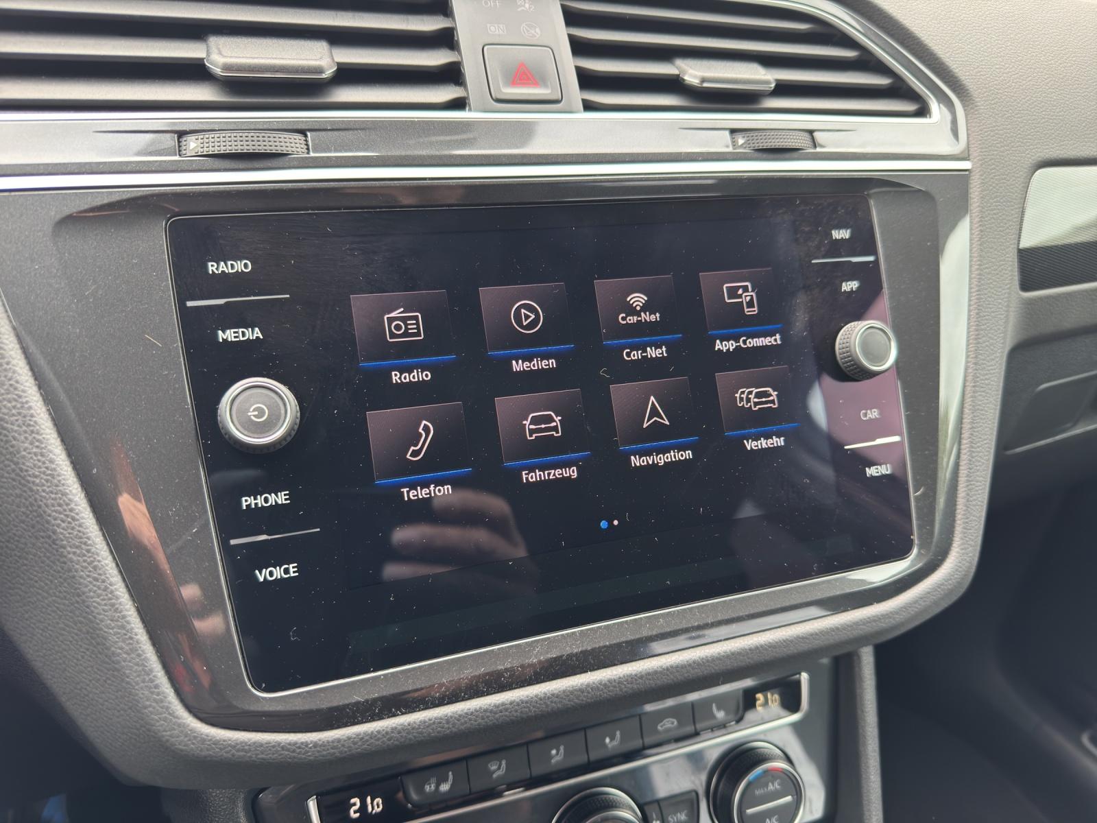 Volkswagen Tiguan 1.5 TSI DSG R-Line Black Style AHK Navi, миниатюра 17