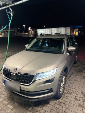 Skoda kodiaq Sportline 4x4 Neue TÜV