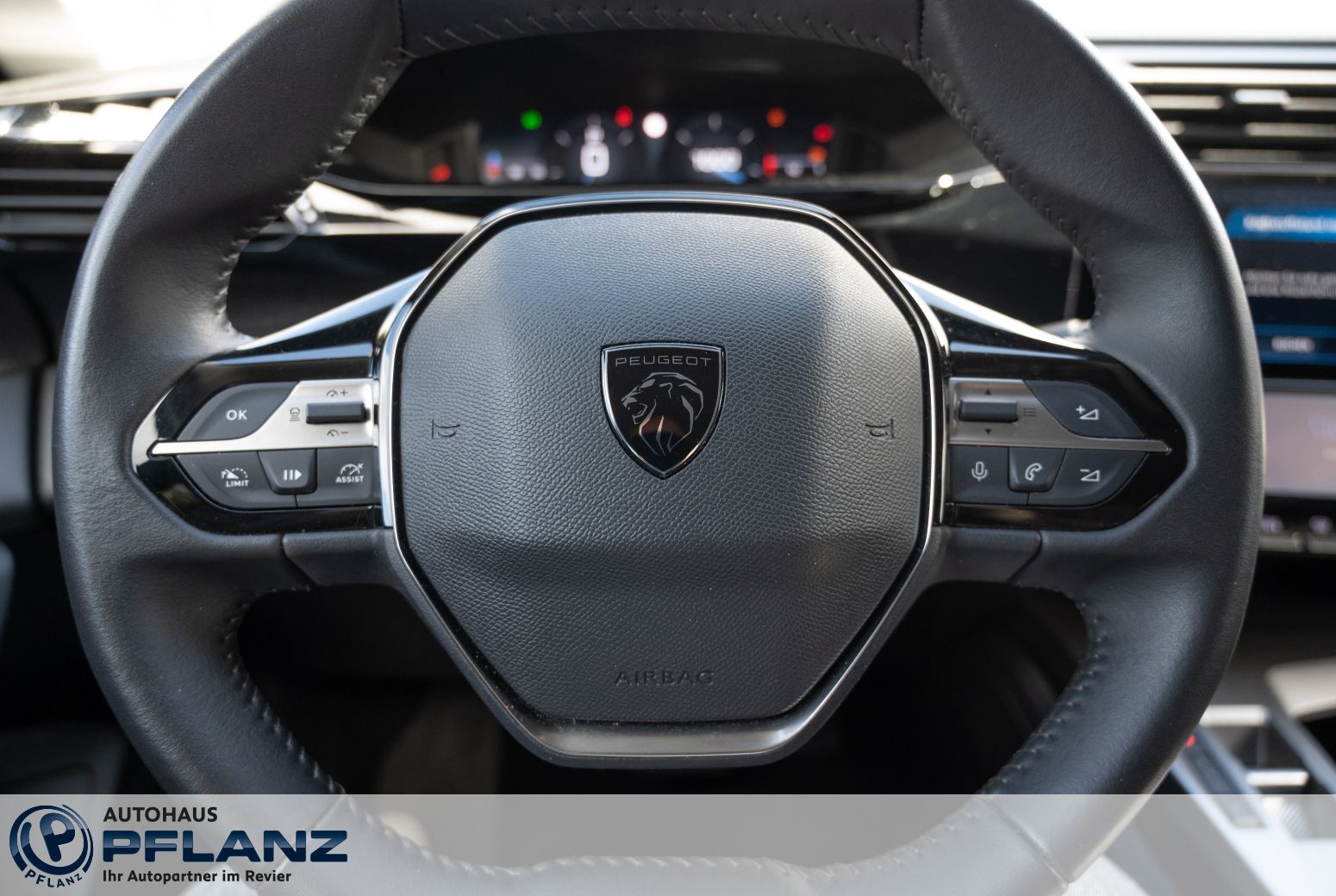 Peugeot 408 - Bild 14