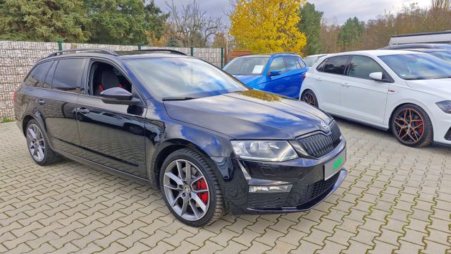 Skoda Octavia Combi RS - Black Design / AHK / Navi