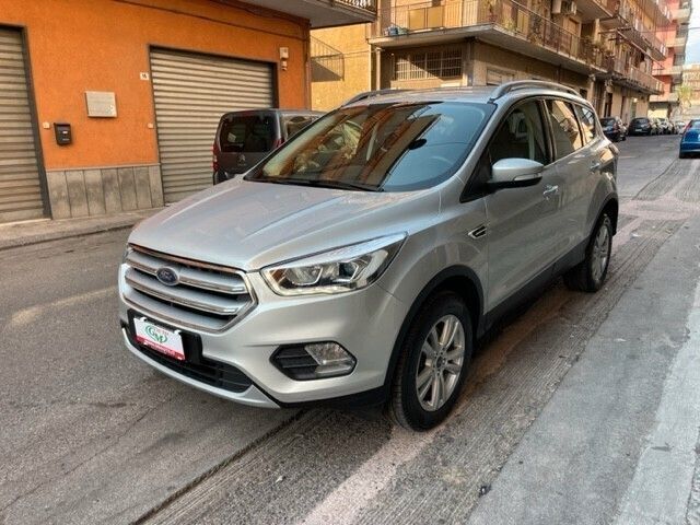 Ford Kuga 2.0 TDCI 120 CV Powershift - Automatic