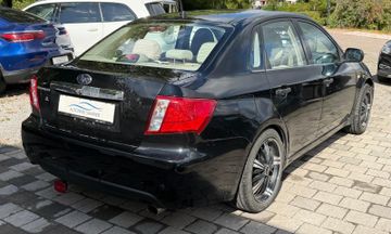Subaru Impreza - 12