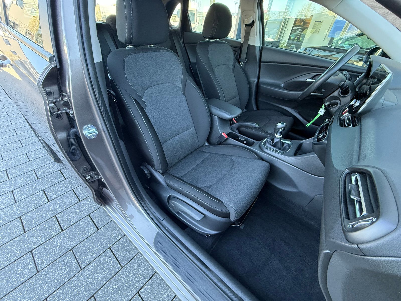Fahrzeugabbildung Hyundai i30 Trend Mild-Hybr.48V NAVI CAM KLIMA ALLWETTER