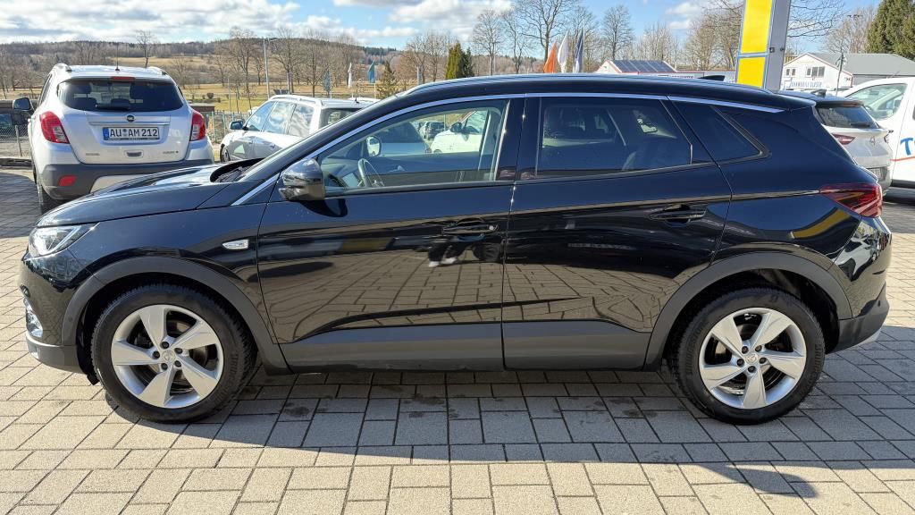 Autohaus Zimpel -  Opel Grandland Ultimate 1.6T 360Kamera+Klimaautomatik - Bild 8