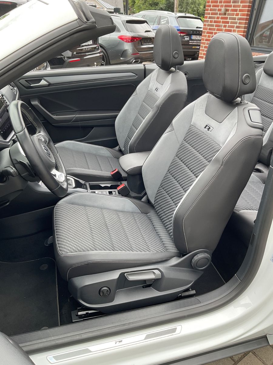 Fahrzeugabbildung Volkswagen T-Roc Cabriolet 1.5 TSI DSG R-Line,AHK,Kamera,AC