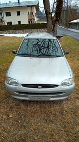 Ford Escort 1.8D 1996  - Ford Escort: 8.1