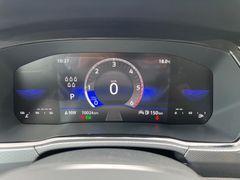 VW Touran Active 150PS TDI DSG #LED #ACC #7-Sitze VW Touran Active 150PS TDI DSG #LED #ACC #7-Sitze