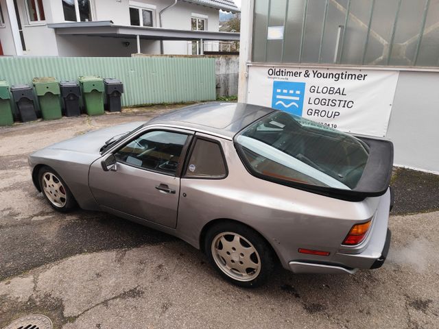 Porsche 944 turbo