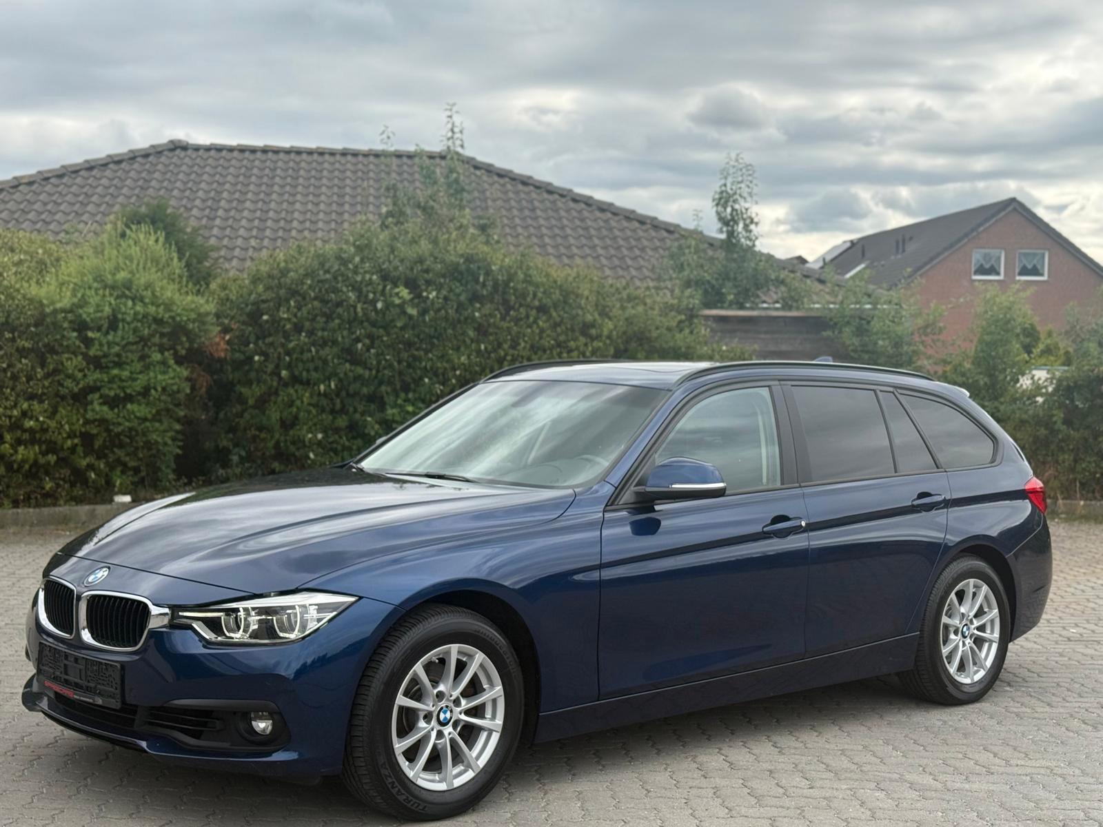 BMW 320i Advantage*1.BESITZ*PANO*NAVI*KAMRA