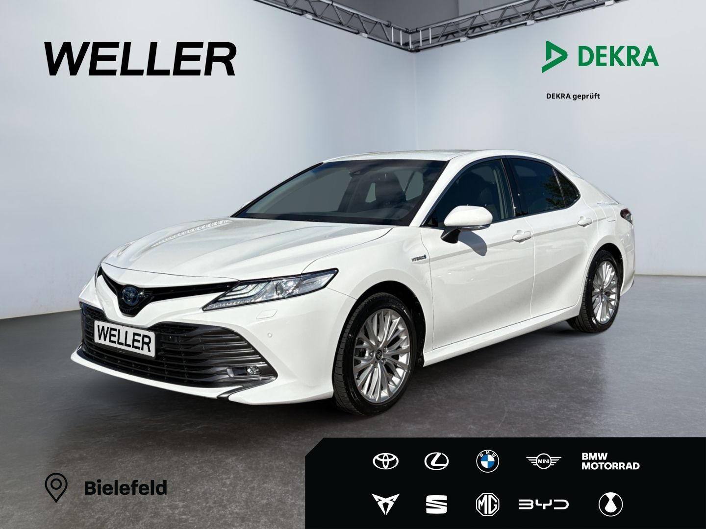 Toyota Camry Hybrid Executive
