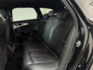 Audi A6 Allroad - 12