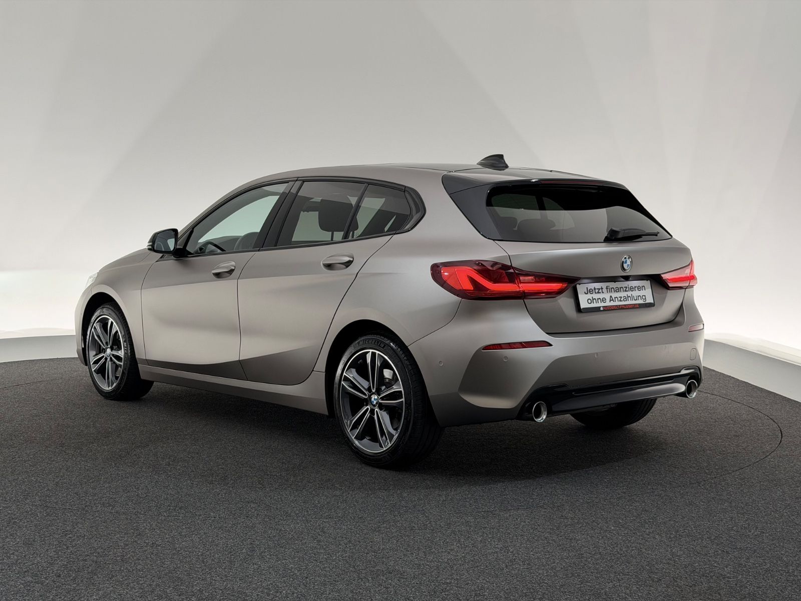 BMW 118d *SPORT LINE*SHADO-LASER-AHK-HARMAN-HUD-PANO imagem 3