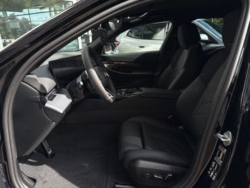 BMW 520d xDrive M Sportpaket Head-Up HK HiFi DAB