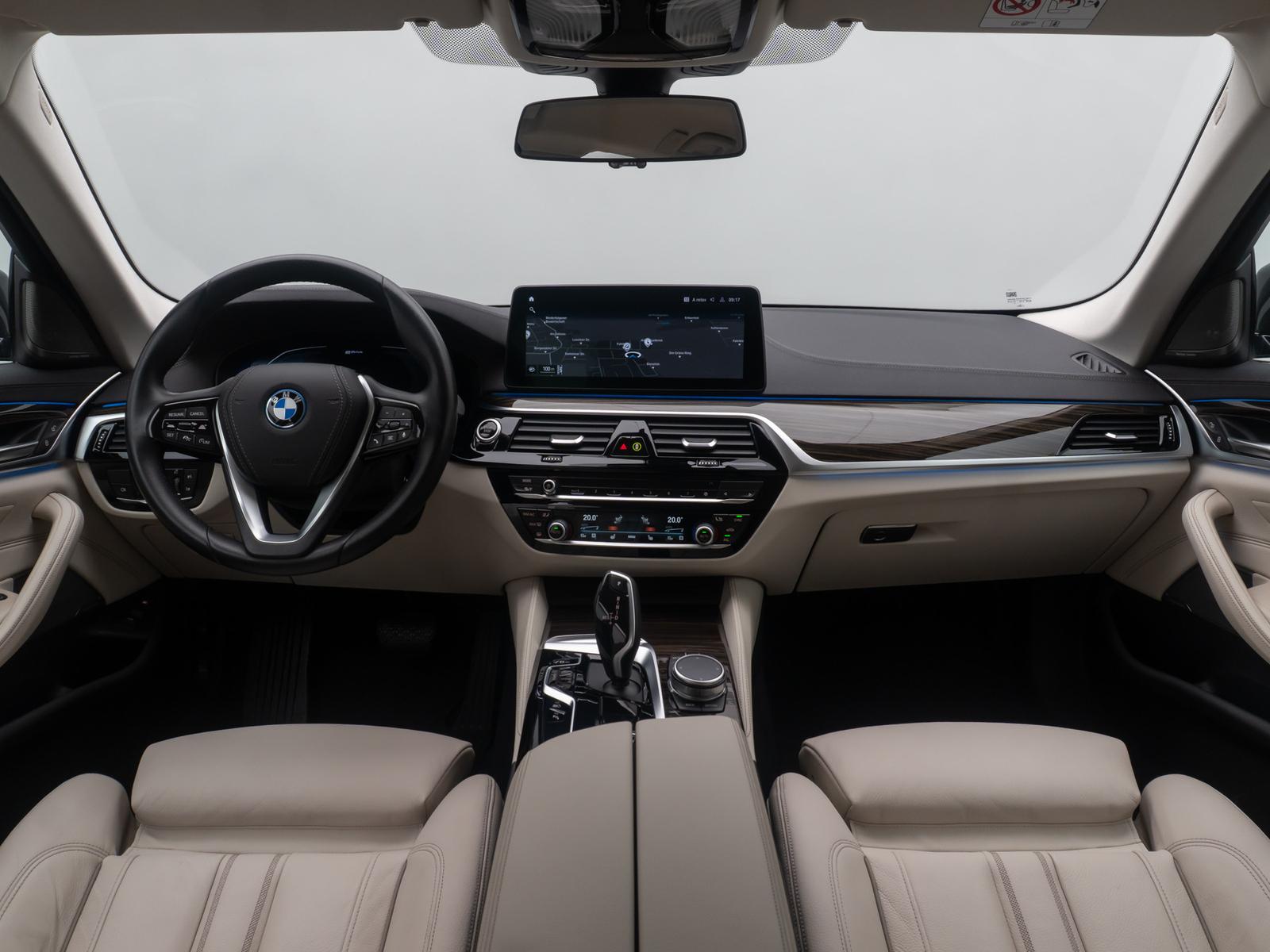 BMW 530e Luxury Line DAB H/K 4xKlima Alarm AHK Sport