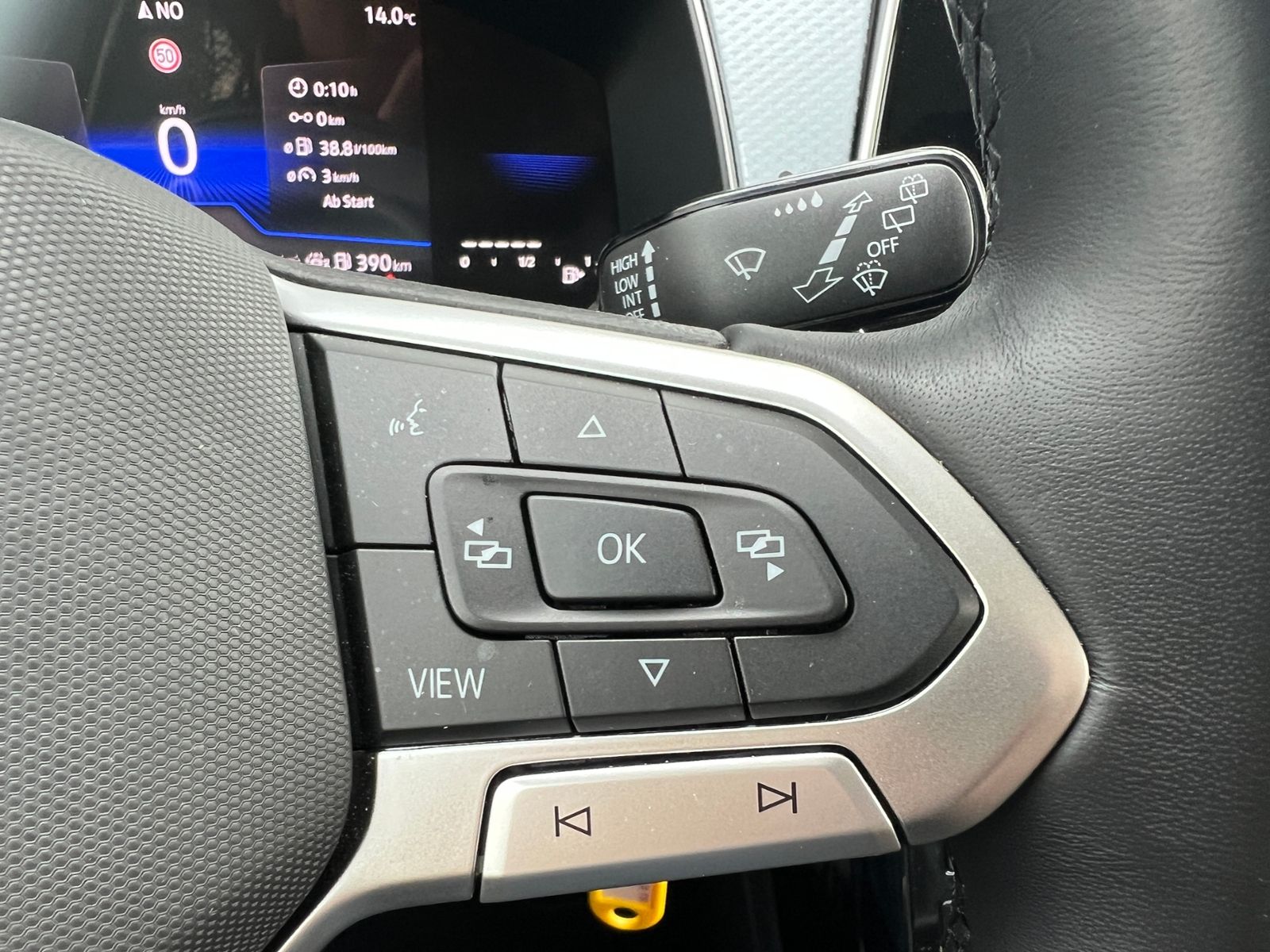 Fahrzeugabbildung Volkswagen T-Cross Goal 1.0 l TSI *LED, ACC, Navi, Kamera,