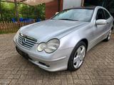 Mercedes-Benz Mercedes CL 200 W203 - Mercedes-Benz CL 200