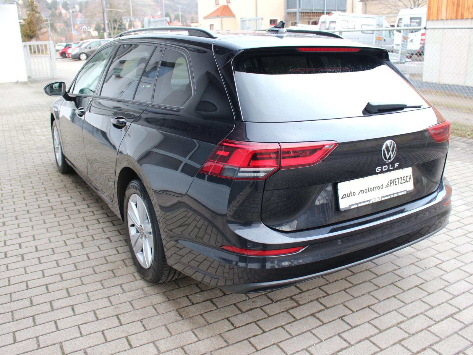 Volkswagen Golf VIII Variant Life 2.0 TDI DAB+Navi LED SHZ