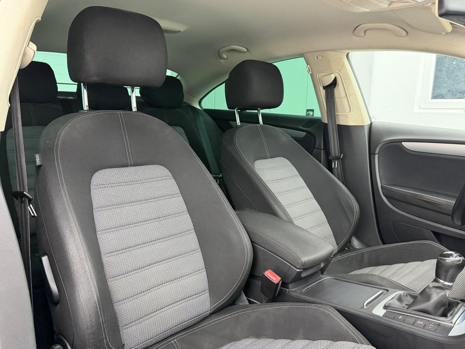 Fahrzeugabbildung Volkswagen CC 2.0 TDI NAVI/SHZG/TÜV 11.27/SCHECKHEFT
