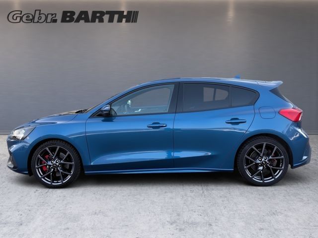 Fahrzeugabbildung Ford Focus Lim. ST Winter+Designpaket2,AHK
