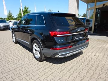 Audi Q7 - 4