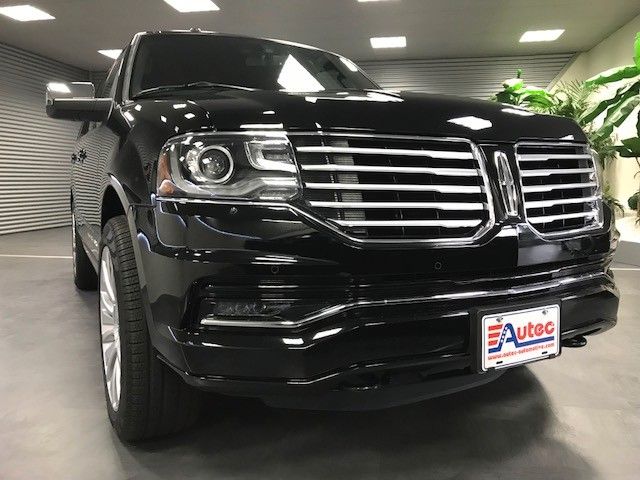 Fahrzeugabbildung Lincoln NAVIGATOR RESERVE 4x4 ECOBOOST -1.HAND