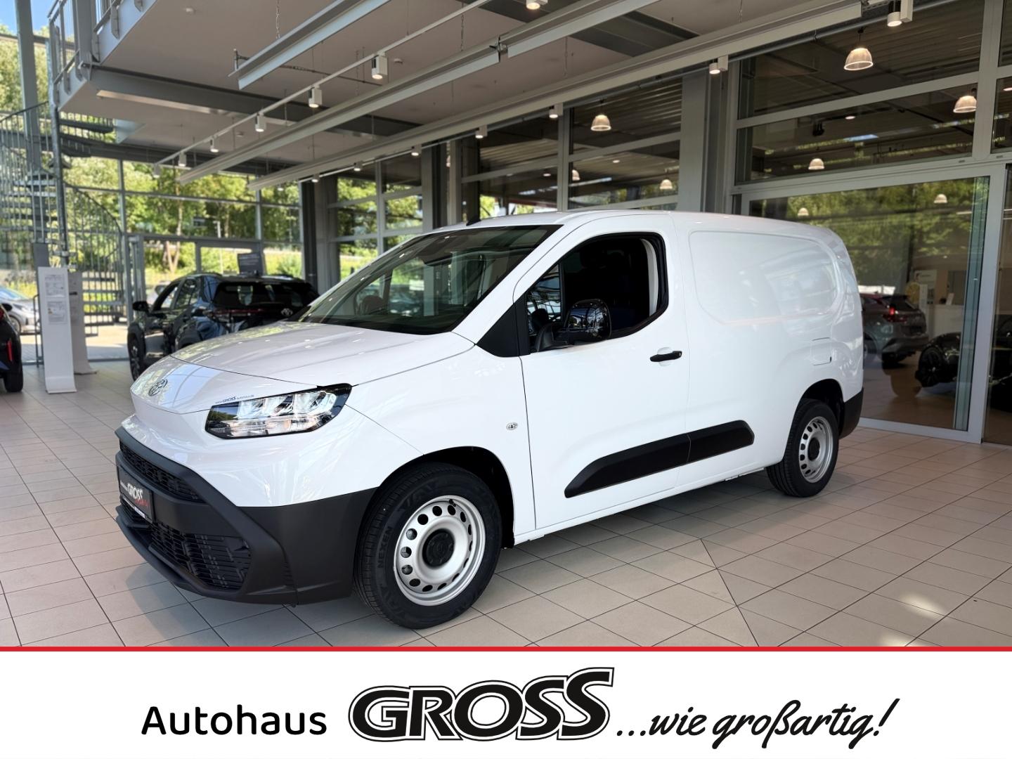 Toyota Proace City L2 Meister Navi LED ACC Apple CarPla