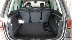 Fahrzeugabbildung Seat Alhambra FR-Line 4Drive Navi Xenon SiHz ACC RFK