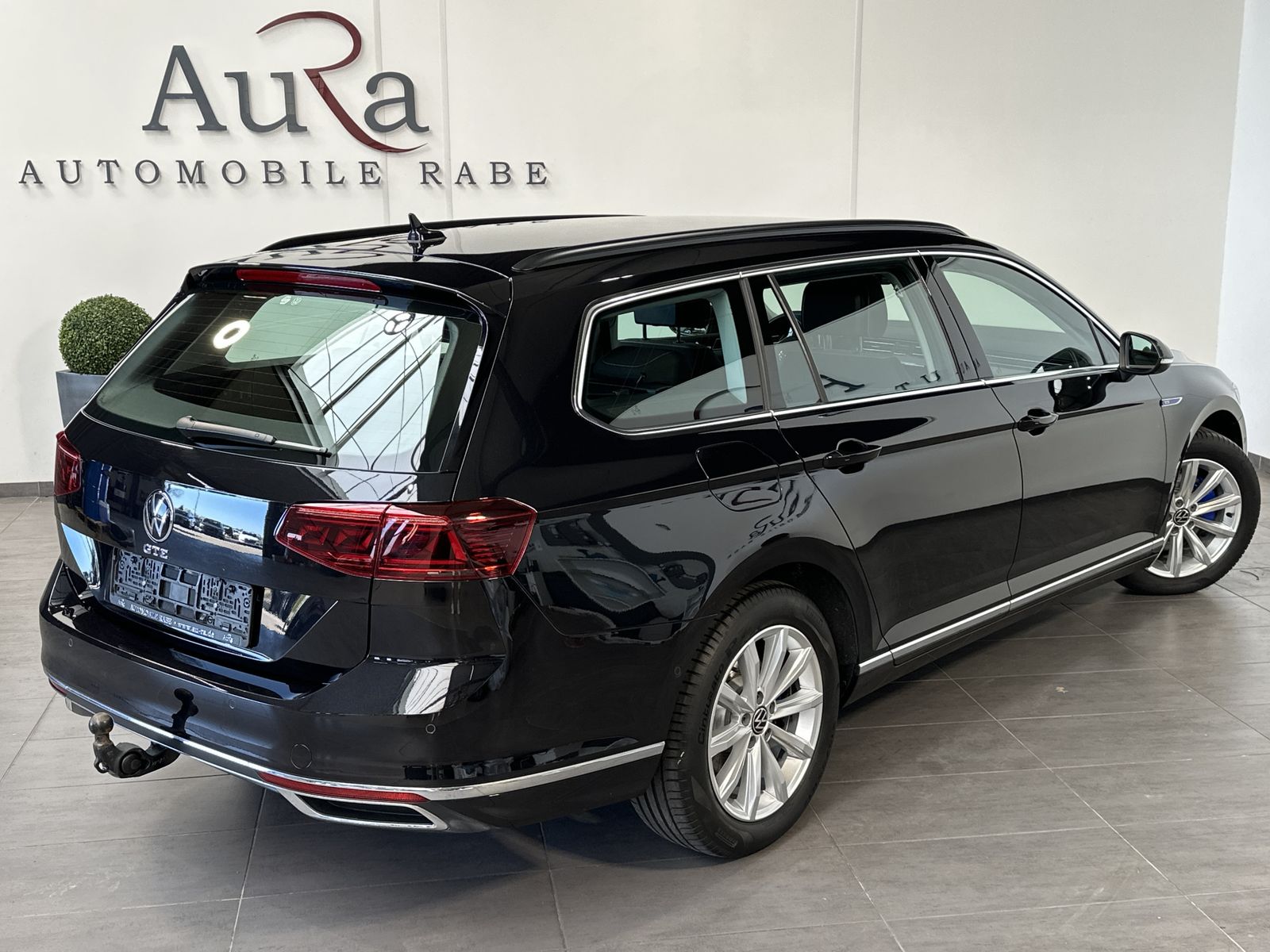 Fahrzeugabbildung Volkswagen Passat Variant GTE NAV+IQ-LIGHT+AHK+KAMERA+17ZO